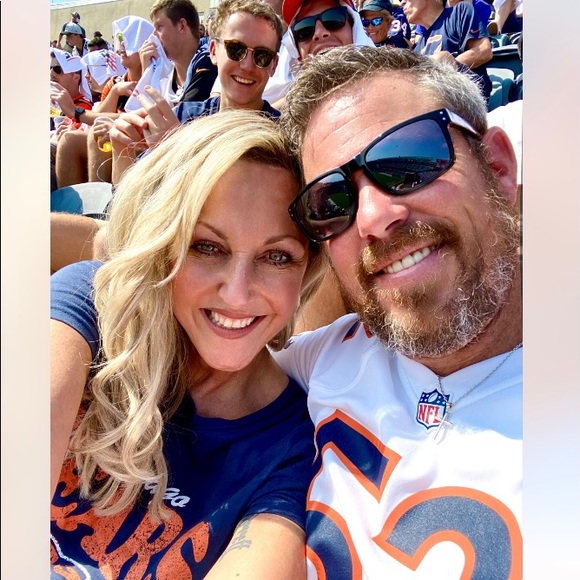 😊😊😊Meet your Posh Ambassador, Michele✨✨✨✨ - Picture 2 of 5